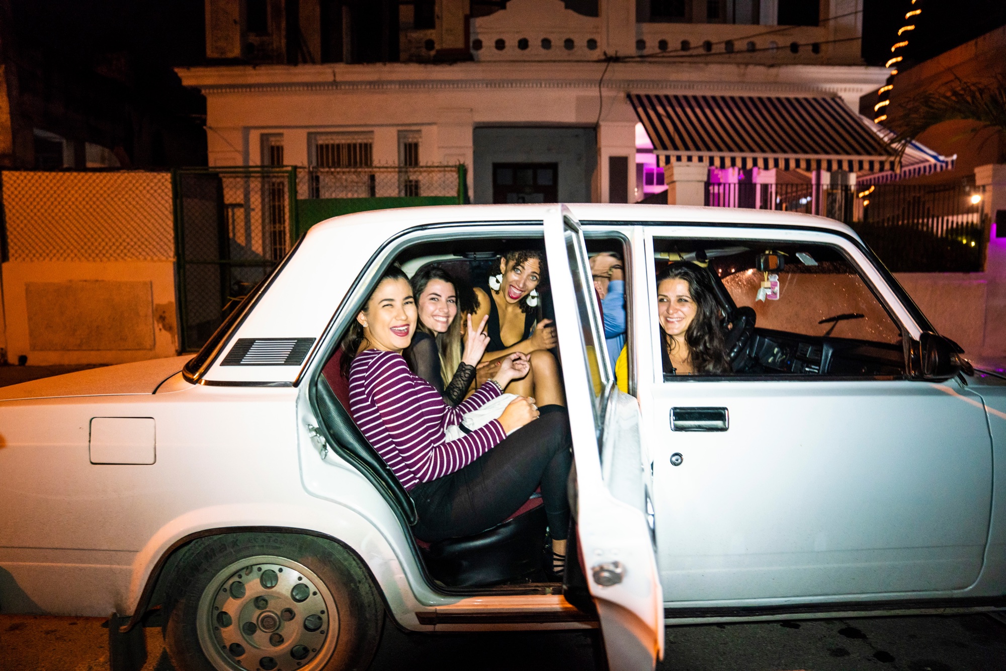 Havana Pub Crawl